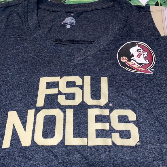 Nike Women’s V-Neck FSU Noles Shirt Size Medium - Picture 2 of 6